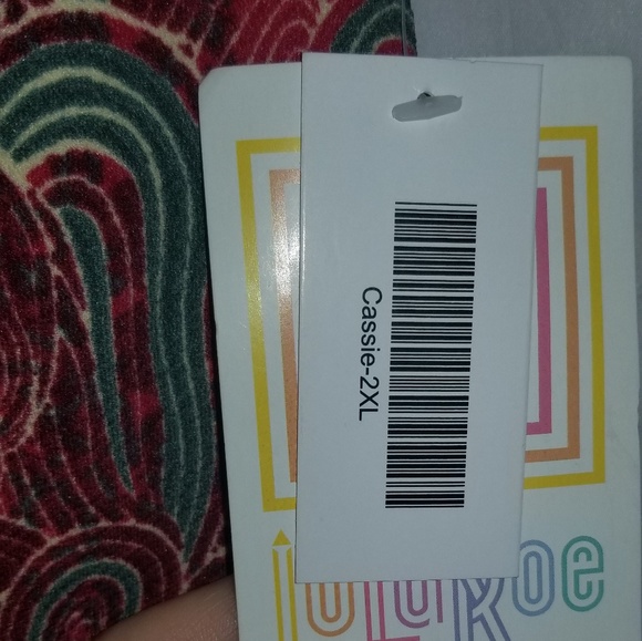 Lularoe 2xl Cassie pencil skirt - Picture 4 of 8